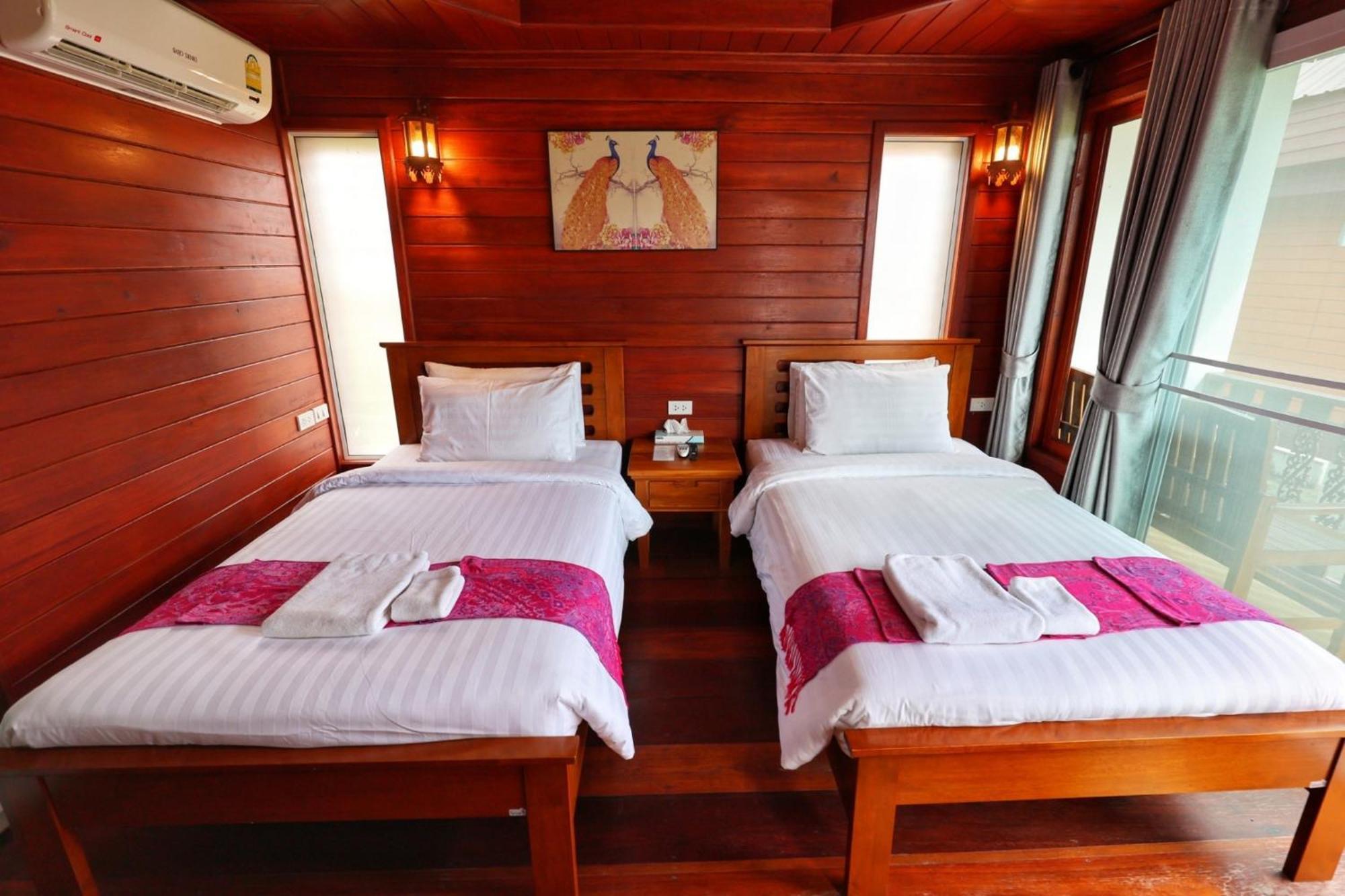 Horizon Beach Resort Koh Jum Buitenkant foto