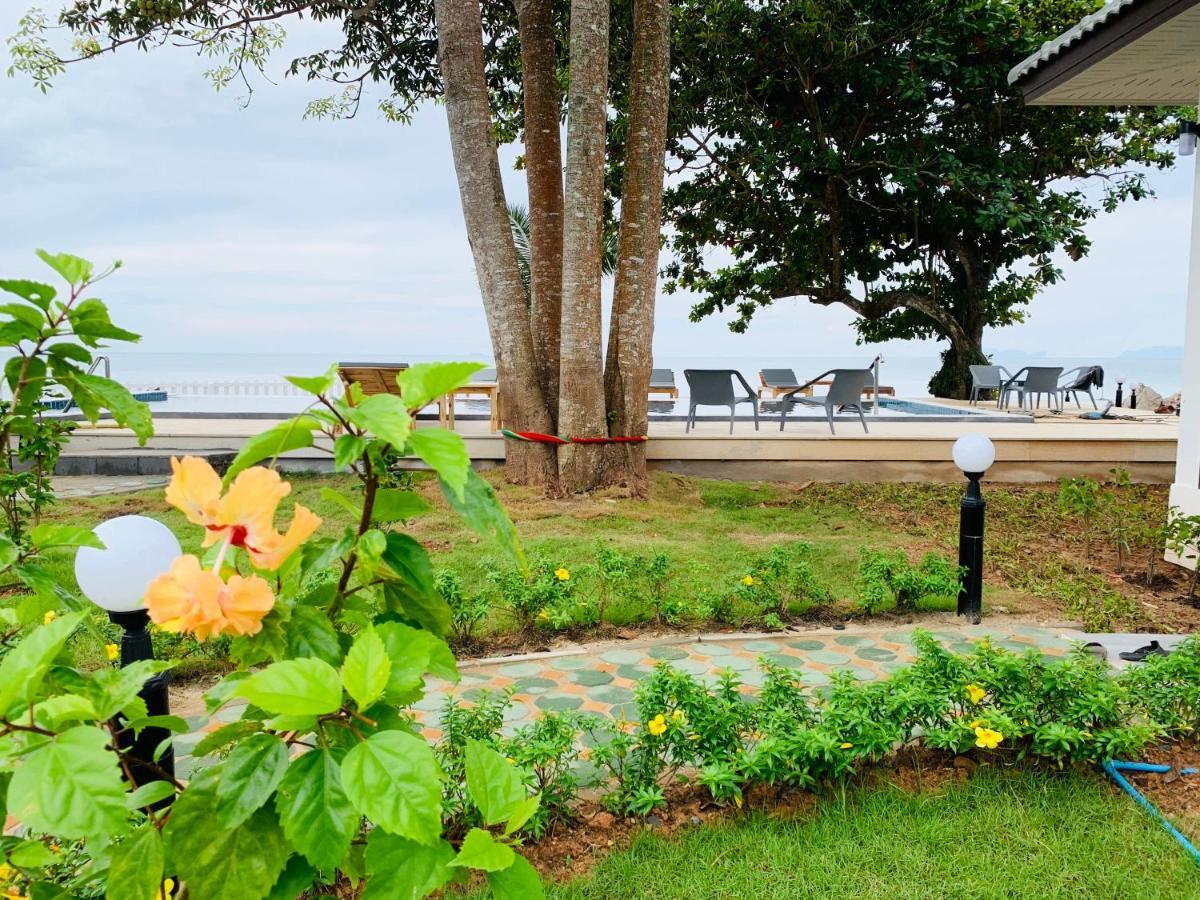 Horizon Beach Resort Koh Jum Buitenkant foto