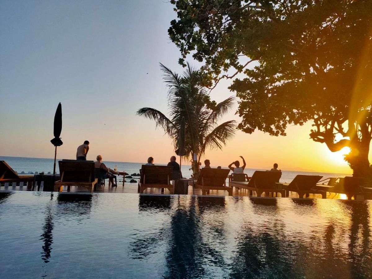 Horizon Beach Resort Koh Jum Buitenkant foto